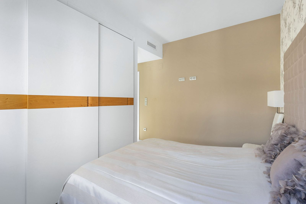 For sale - 3 Bedroom 3 Bathroom House - Detached Villa in Rojales - Ciudad Quesada  - Alicante