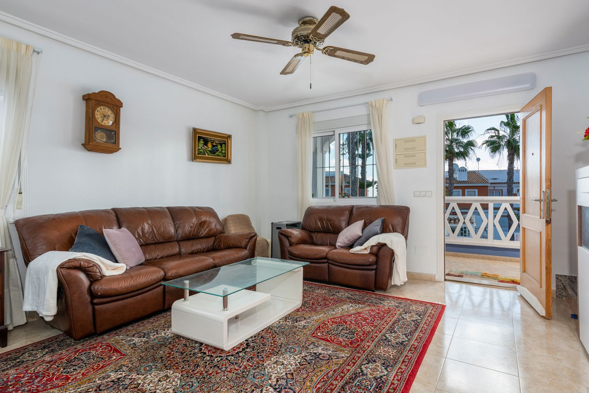 For sale - 4 Bedroom 4 Bathroom Townhouse in Ciudad Quesada  - Ciudad Quesada  - Alicante