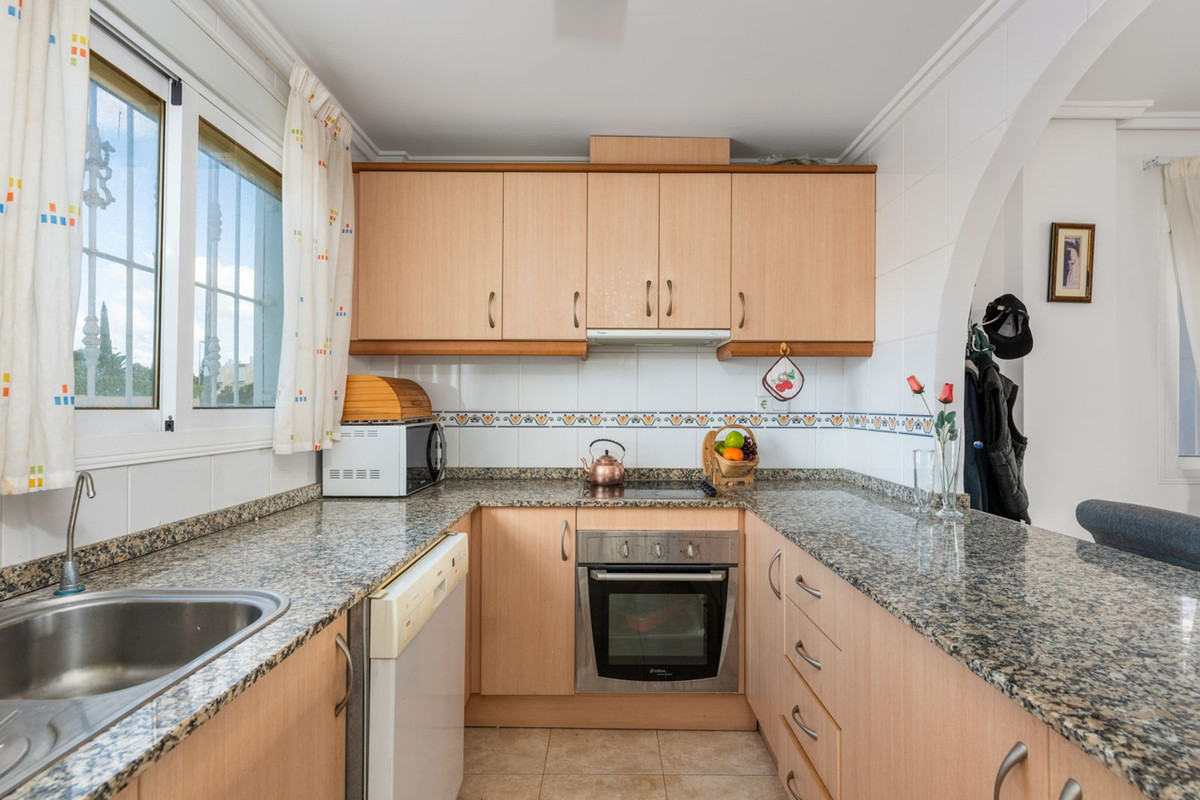 For sale - 4 Bedroom 4 Bathroom Townhouse in Ciudad Quesada  - Ciudad Quesada  - Alicante