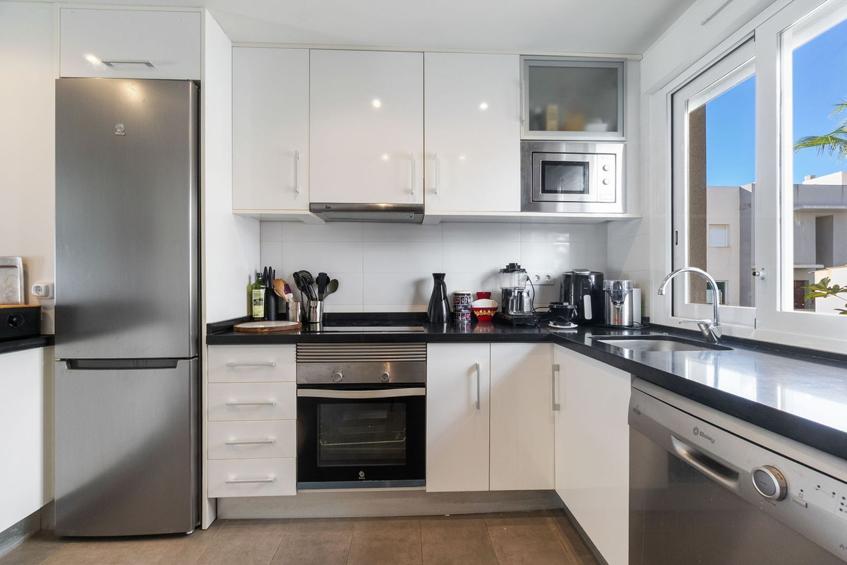 For sale - 2 Bedroom 2 Bathroom Apartment - Ground Floor Apartment in Torrevieja - Torrevieja Centro  - Alicante