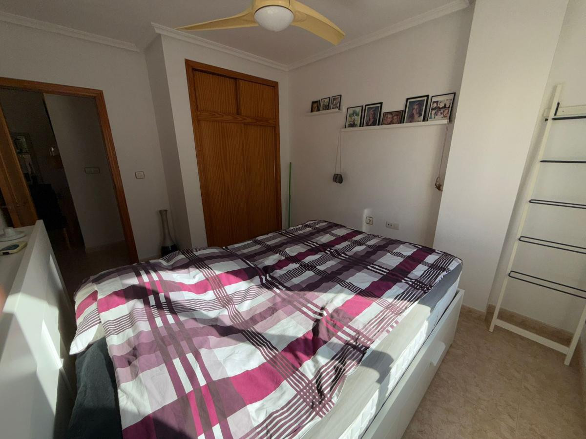 For sale - 1 Bedroom 1 Bathroom Apartment - Middle Floor Apartment in Torrevieja - Torrevieja Centro  - Alicante