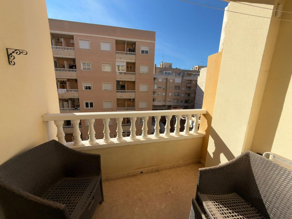 1 Bedroom 1 Bathroom Apartment - Middle Floor Apartment in Torrevieja