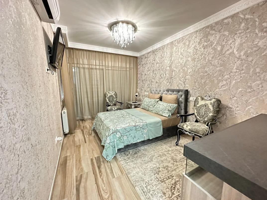 For sale - 5 Bedroom 3 Bathroom House - Detached Villa in Orihuela - Campoamor  - Alicante