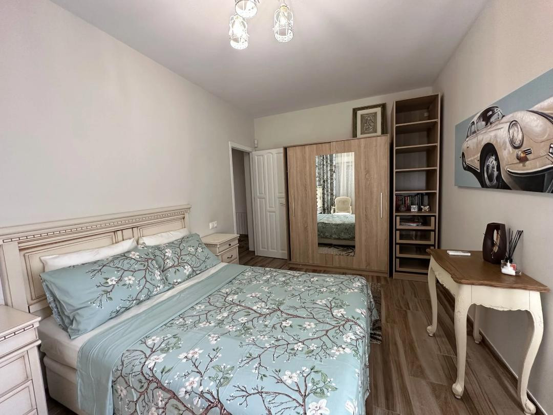 For sale - 5 Bedroom 3 Bathroom House - Detached Villa in Orihuela - Campoamor  - Alicante