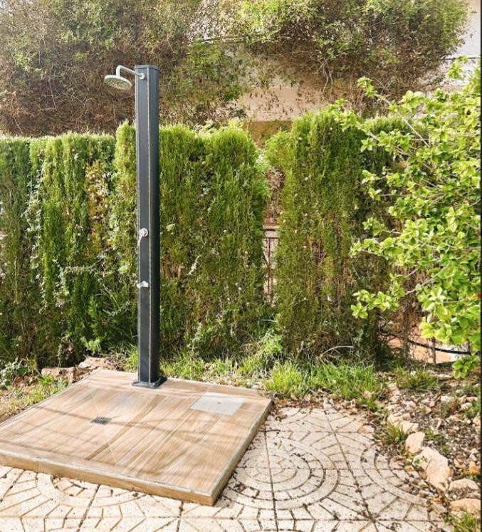 For sale - 5 Bedroom 3 Bathroom House - Detached Villa in Orihuela - Campoamor  - Alicante