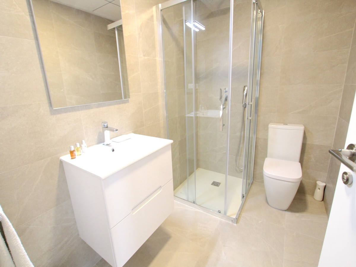 Sold - 3 Bedroom 4 Bathroom House - Detached Villa in Algorfa - Algorfa Centro  - Alicante