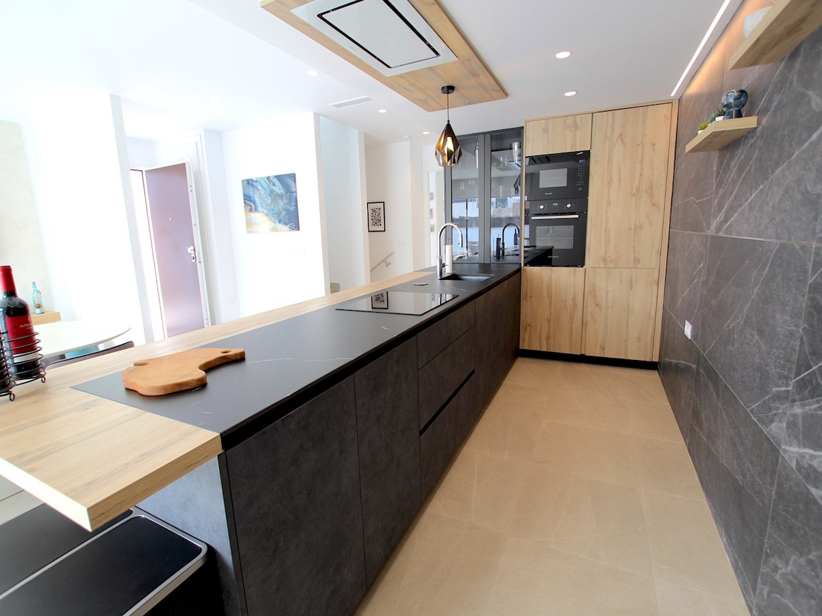 Sold - 3 Bedroom 4 Bathroom House - Detached Villa in Algorfa - Algorfa Centro  - Alicante