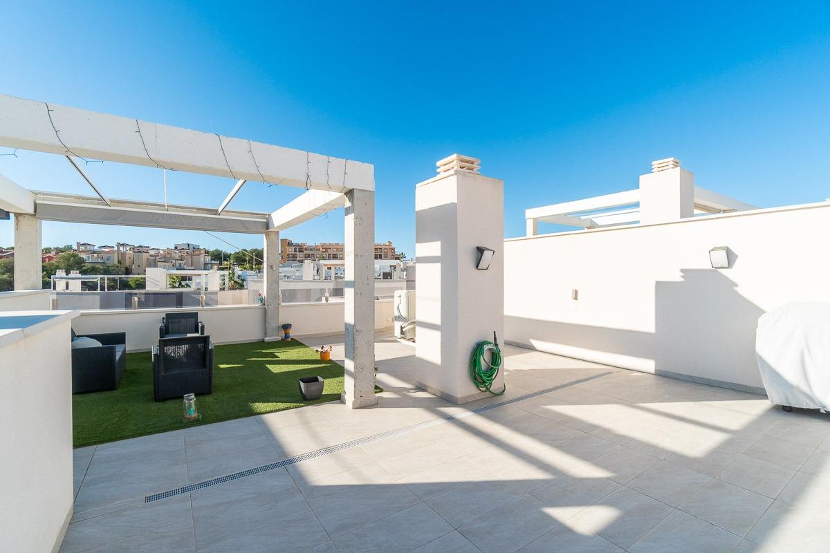For sale - 2 Bedroom 2 Bathroom Apartment in Orihuela Costa - PAU 26  - Alicante