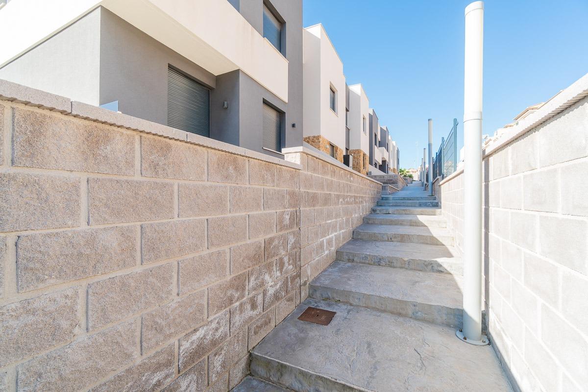 For sale - 2 Bedroom 2 Bathroom Apartment in Orihuela Costa - PAU 26  - Alicante