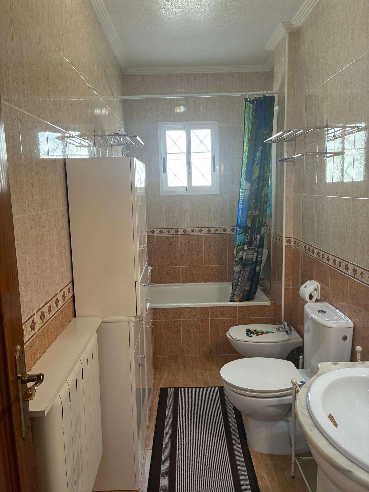 For sale - 2 Bedroom 1 Bathroom Bungalow in Orihuela Costa - Los Almendros-la Florida  - Alicante