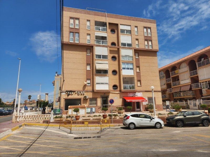 For sale - 2 Bedroom 1 Bathroom Apartment in La Mata - Costa Blanca  - Alicante