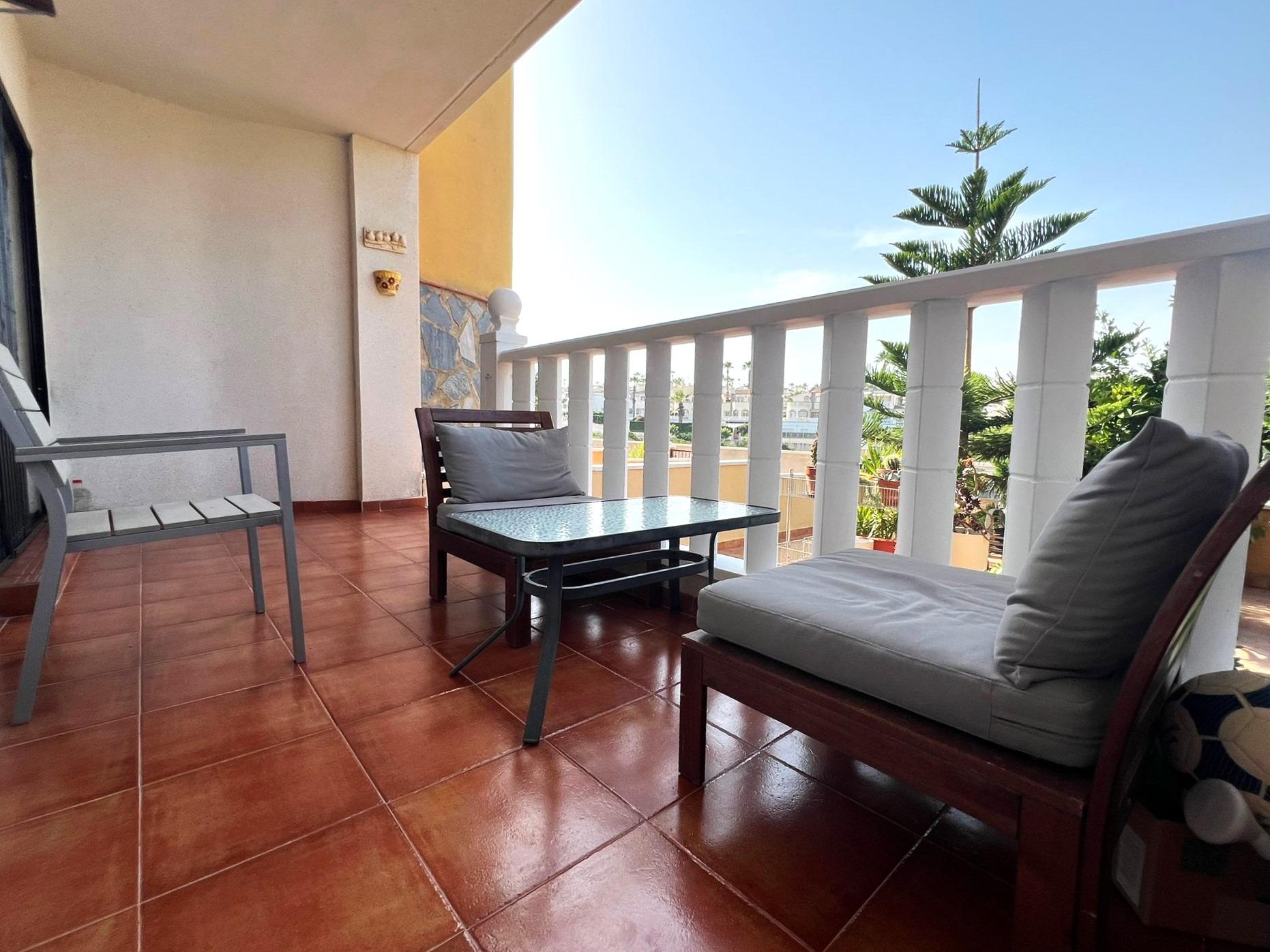 For sale - 2 Bedroom 1 Bathroom Apartment in Orihuela Costa - Lomas De Cabo Roig-los Dolses  - Alicante