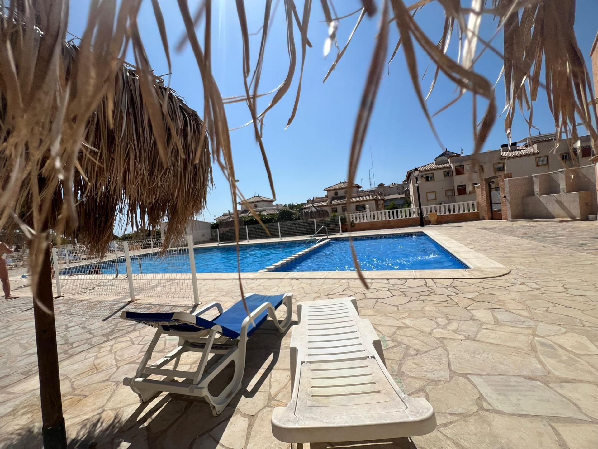 For sale - 2 Bedroom 1 Bathroom Apartment in Orihuela Costa - Lomas De Cabo Roig-los Dolses  - Alicante