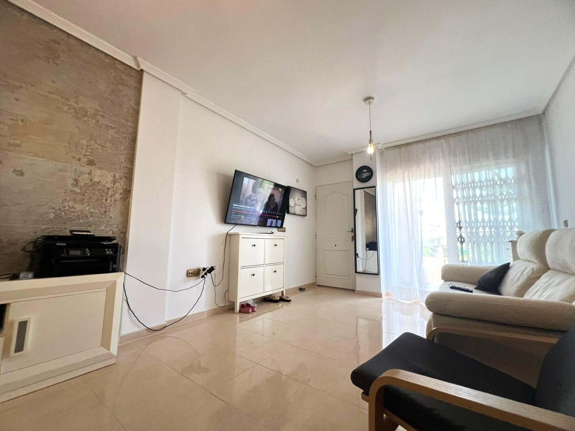 For sale - 2 Bedroom 1 Bathroom Apartment in Orihuela Costa - Lomas De Cabo Roig-los Dolses  - Alicante