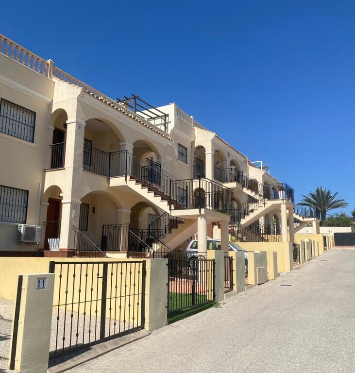 2 Bedroom 1 Bathroom Apartment in Algorfa