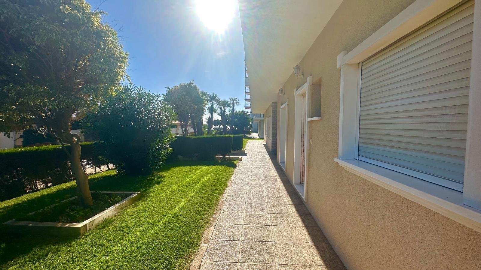 For sale - 3 Bedroom 2 Bathroom Apartment in Orihuela Costa - Altos De Campoamor  - Alicante