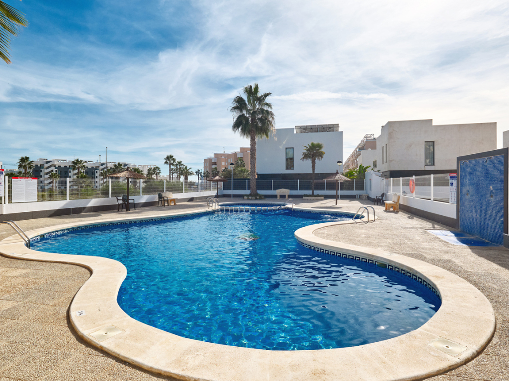 3 Bedroom 1 Bathroom Semi Detached in Guardamar del Segura