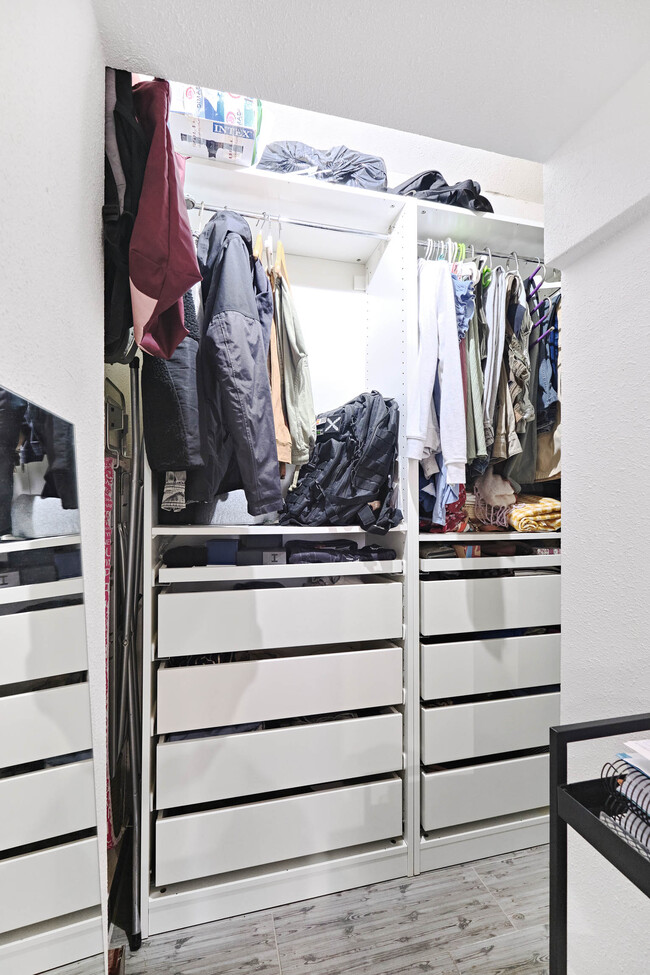 For sale - 3 Bedroom 1 Bathroom Semi Detached in Guardamar del Segura - El Raso  - Alicante