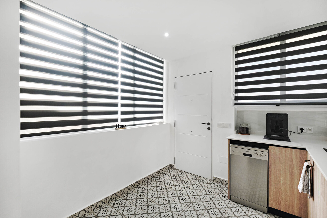 For sale - 3 Bedroom 1 Bathroom Semi Detached in Guardamar del Segura - El Raso  - Alicante