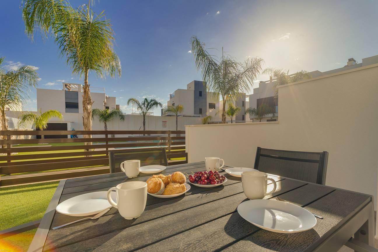 For sale - 3 Bedroom 2 Bathroom Apartment in Pilar de La Horadada - Torre de la Horadada  - Alicante
