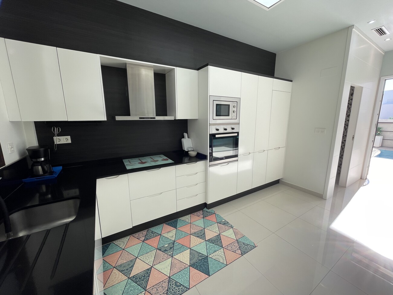 For sale - 2 Bedroom 1 Bathroom Semi Detached in Villamartin -  - Alicante