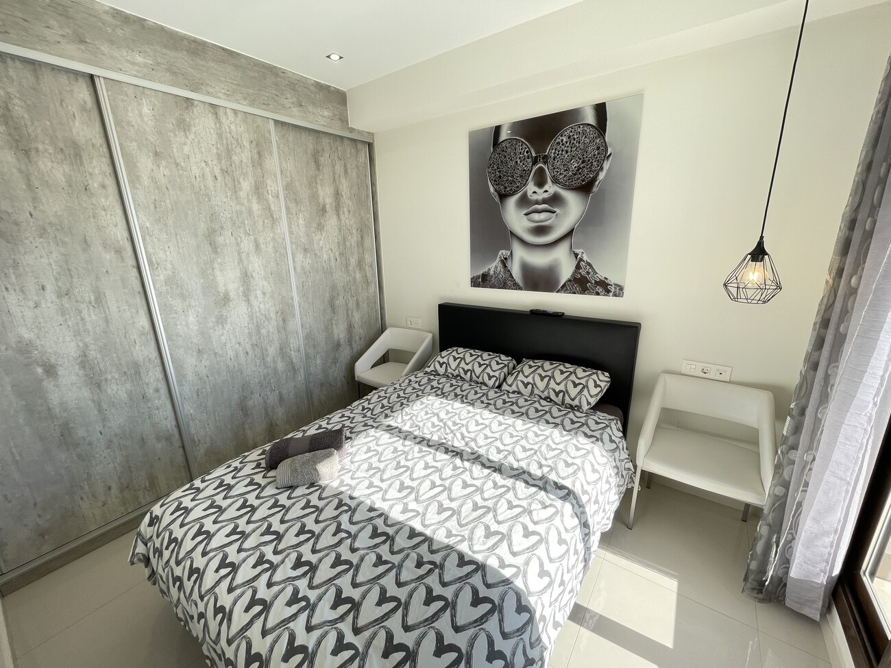 For sale - 2 Bedroom 1 Bathroom Semi Detached in Villamartin -  - Alicante