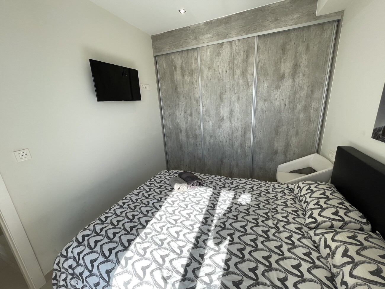 For sale - 2 Bedroom 1 Bathroom Semi Detached in Villamartin -  - Alicante