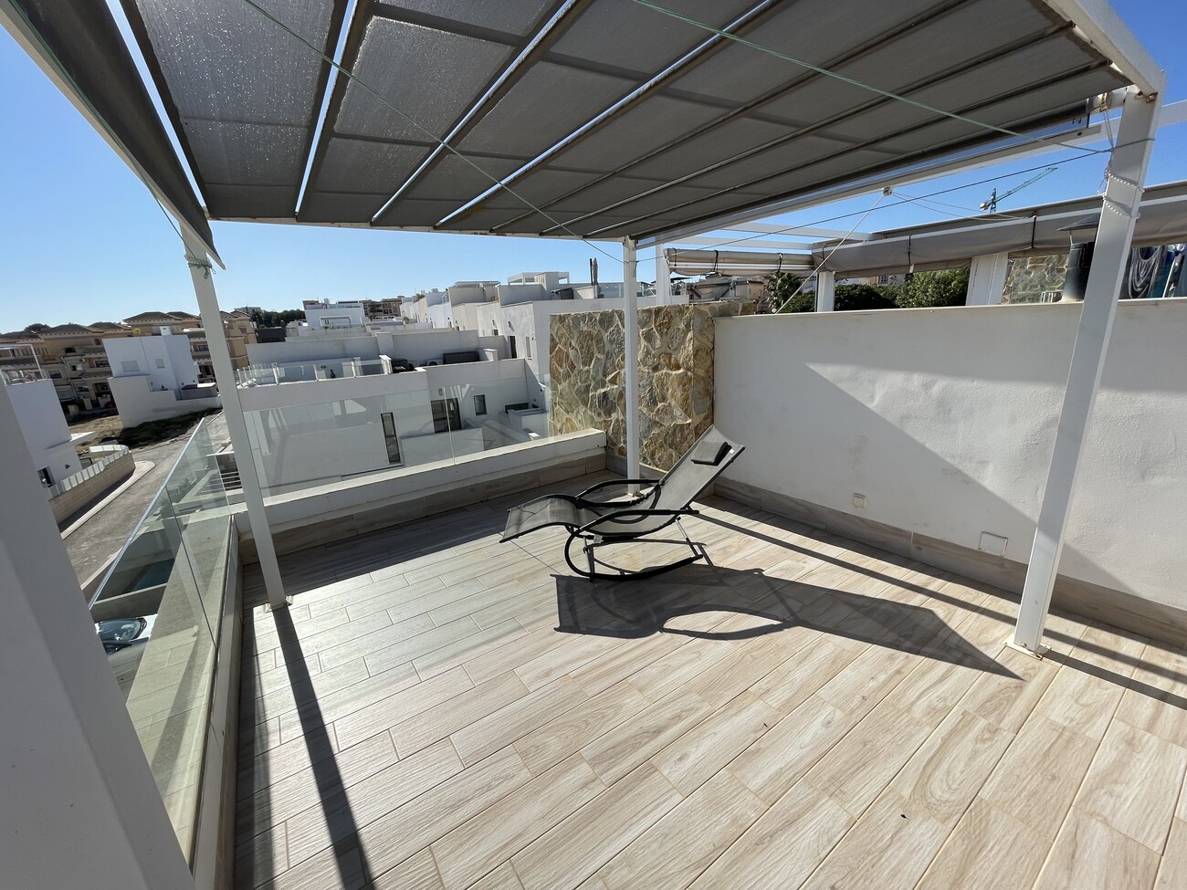For sale - 2 Bedroom 1 Bathroom Semi Detached in Villamartin -  - Alicante
