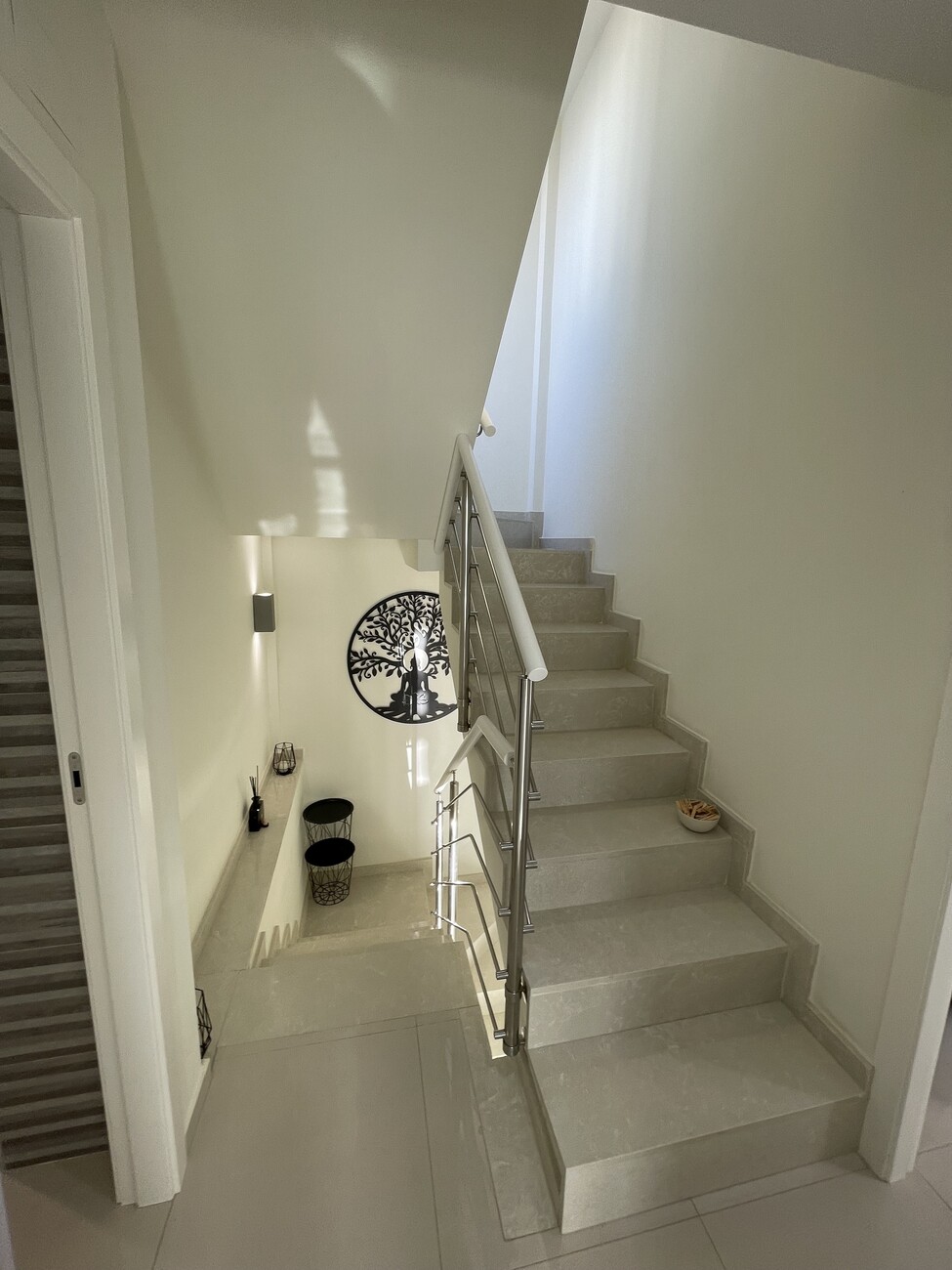 For sale - 2 Bedroom 1 Bathroom Semi Detached in Villamartin -  - Alicante