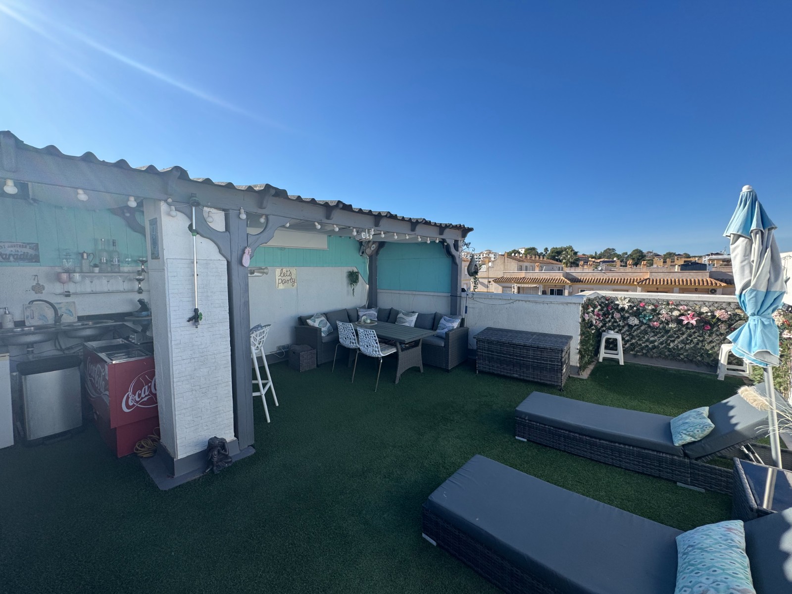 For sale - 2 Bedroom 1 Bathroom Apartment in Villamartin - Costa Blanca  - Alicante