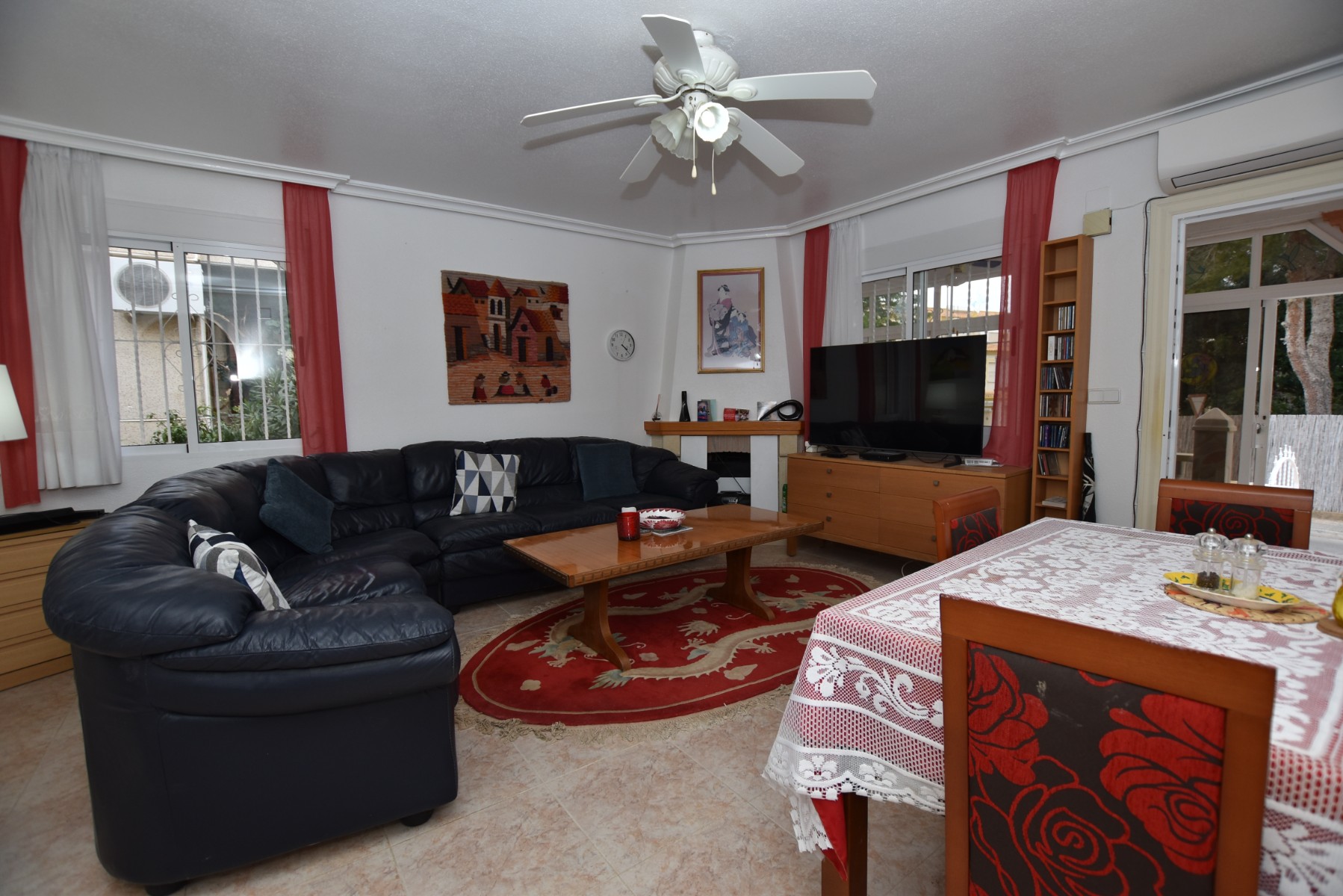 For sale - 3 Bedroom 1 Bathroom Villa in Algorfa - Inland  - Alicante