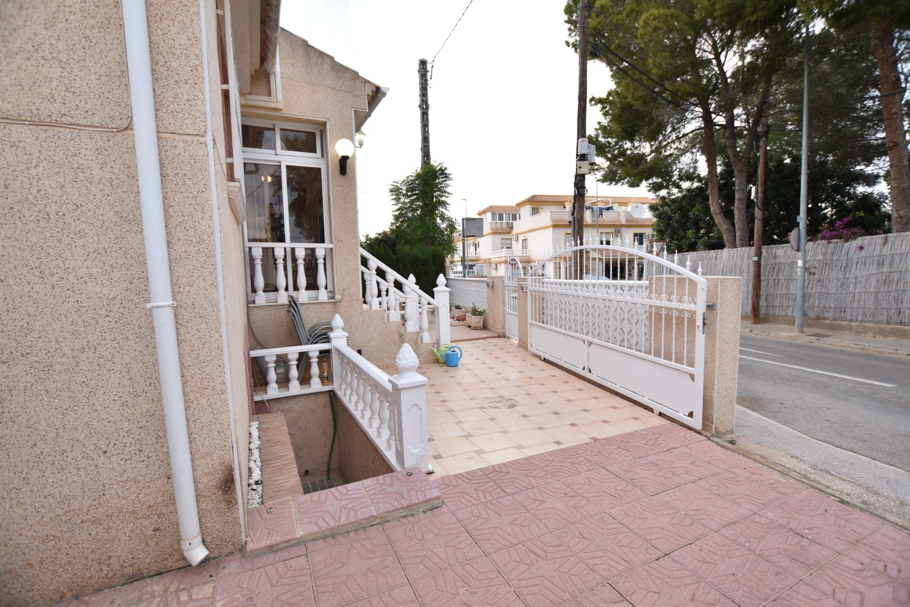 For sale - 3 Bedroom 1 Bathroom Villa in Algorfa - Inland  - Alicante