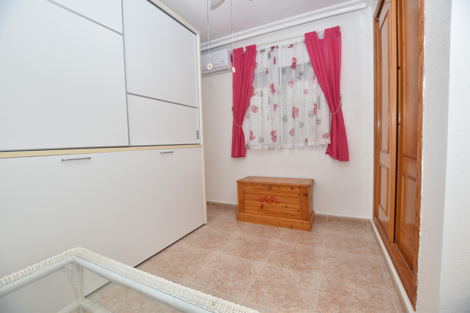 For sale - 3 Bedroom 1 Bathroom Villa in Algorfa - Inland  - Alicante