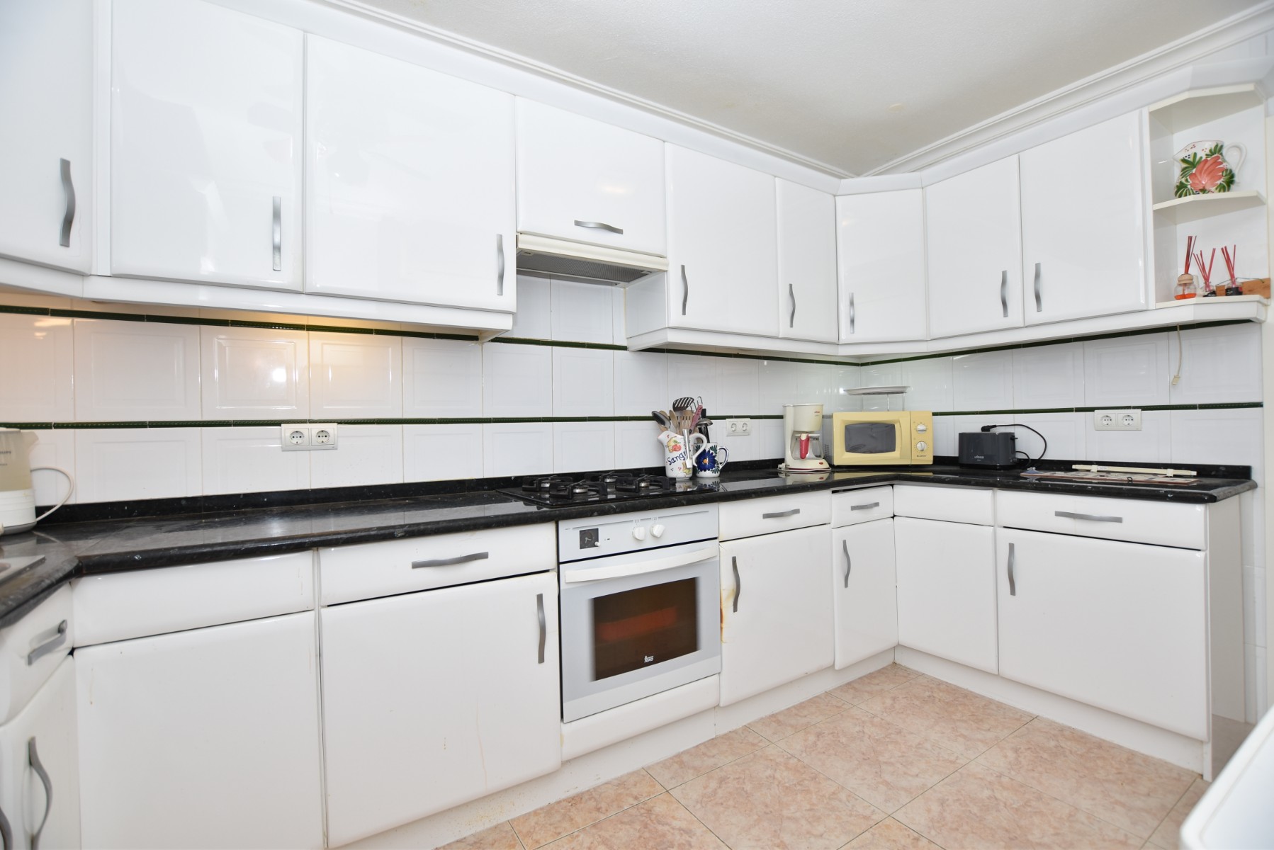 For sale - 3 Bedroom 1 Bathroom Villa in Algorfa - Inland  - Alicante