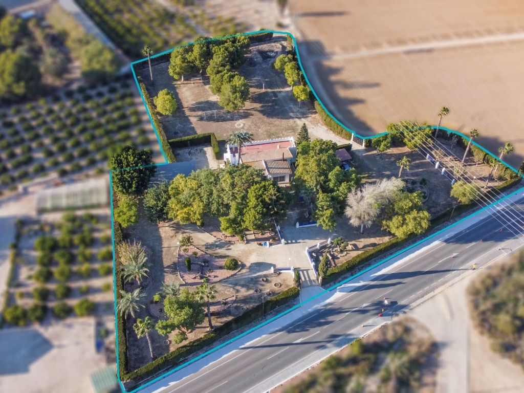 4 Bedroom 1 Bathroom Villa in Orihuela