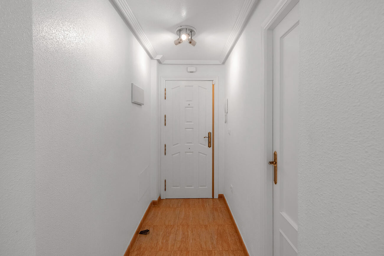 For sale - 2 Bedroom 1 Bathroom Apartment in Orihuela Costa - Playa Flamenca  - Alicante