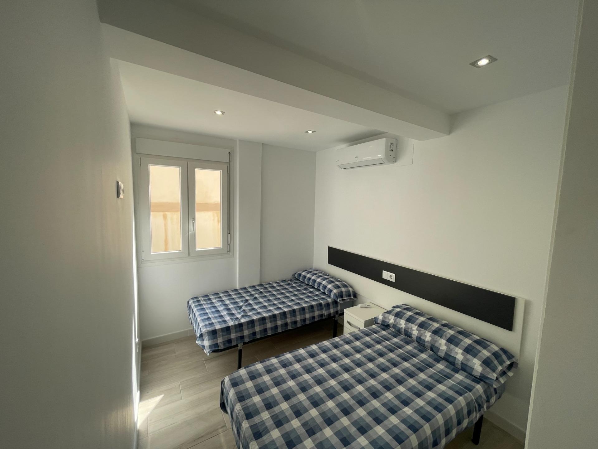 For sale - 3 Bedroom 1 Bathroom Bungalow in Orihuela Costa - La Regia  - Alicante