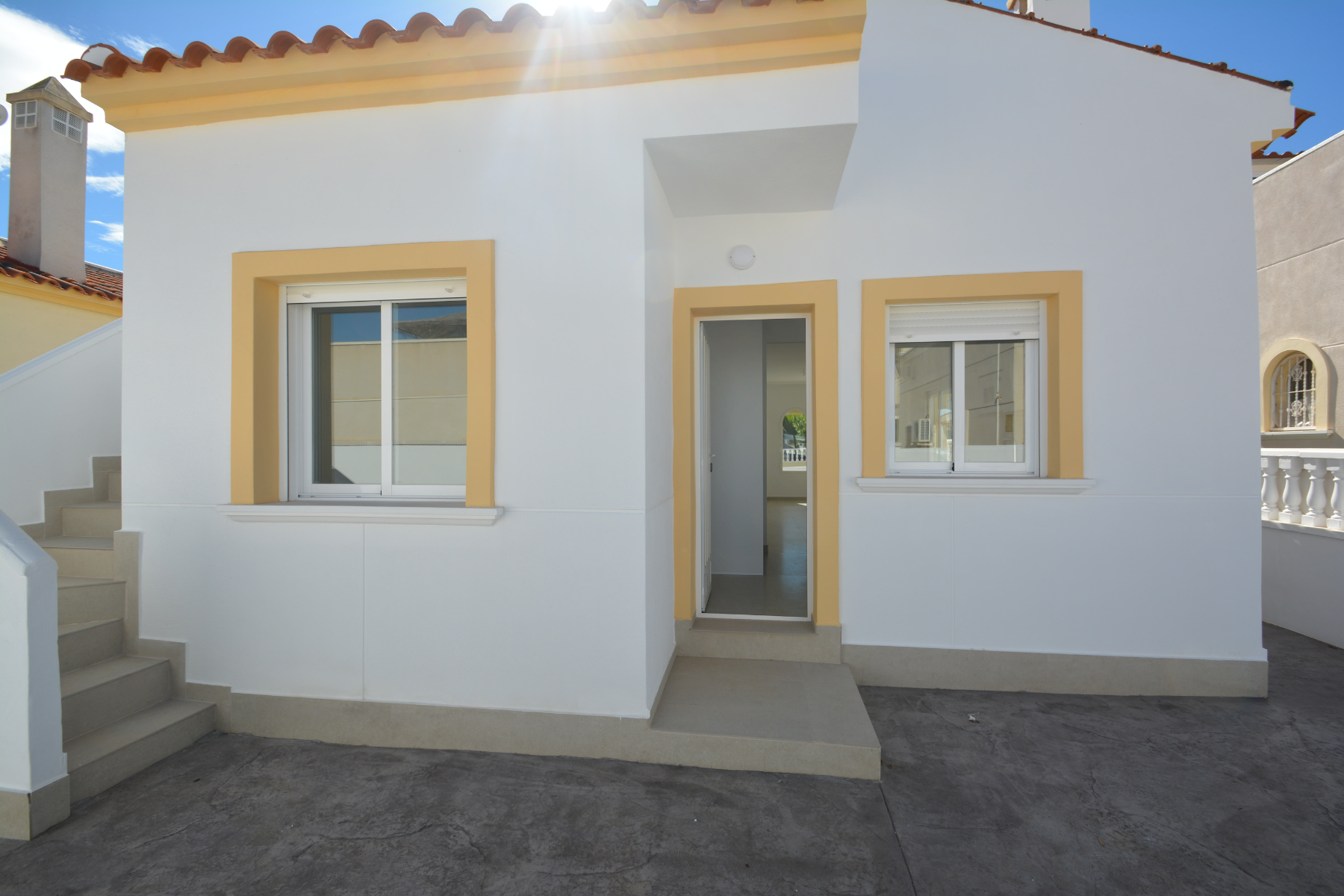 For sale - 2 Bedroom 1 Bathroom Villa in Algorfa - Inland  - Alicante