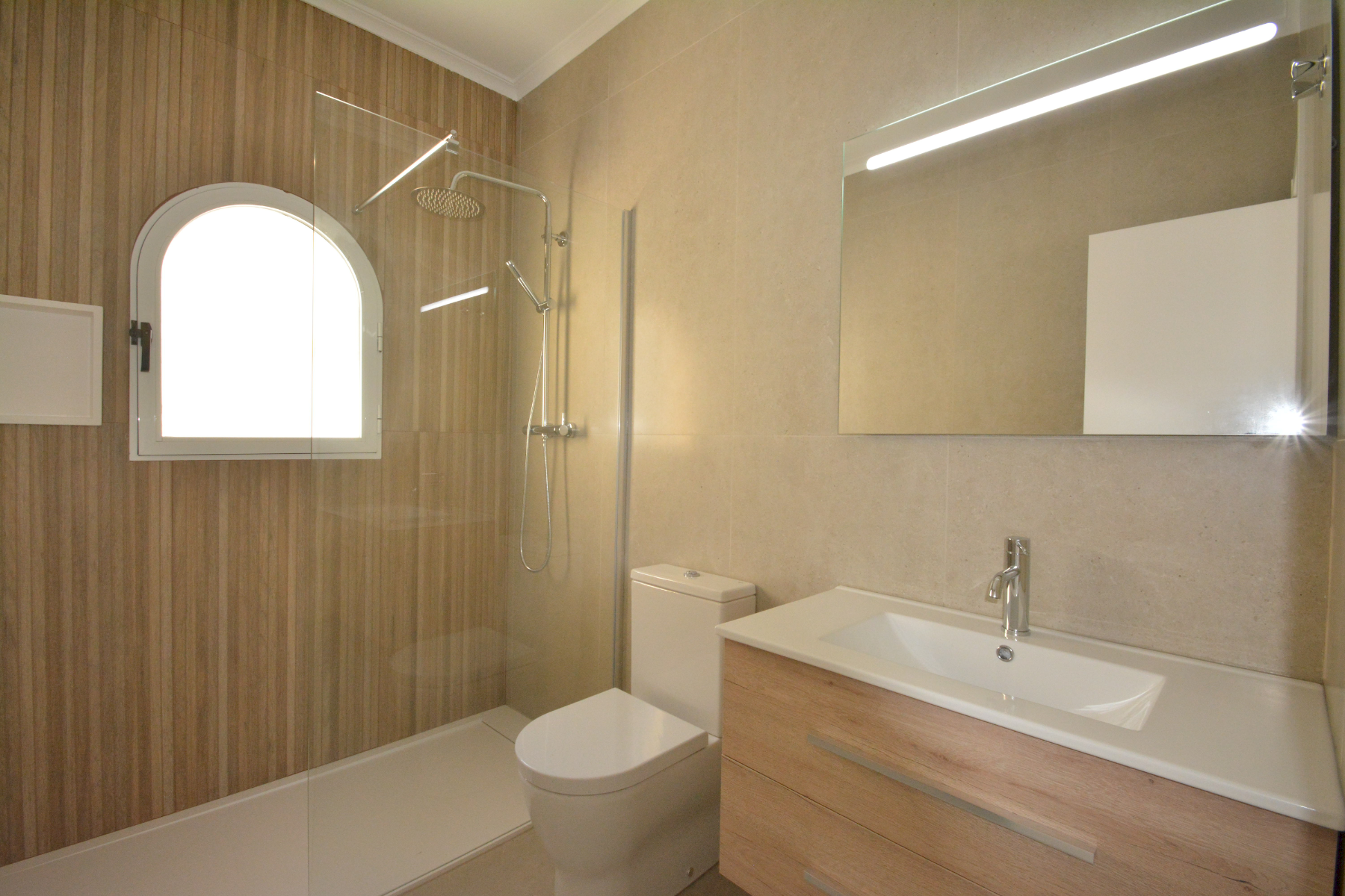 For sale - 2 Bedroom 1 Bathroom Villa in Algorfa - Inland  - Alicante