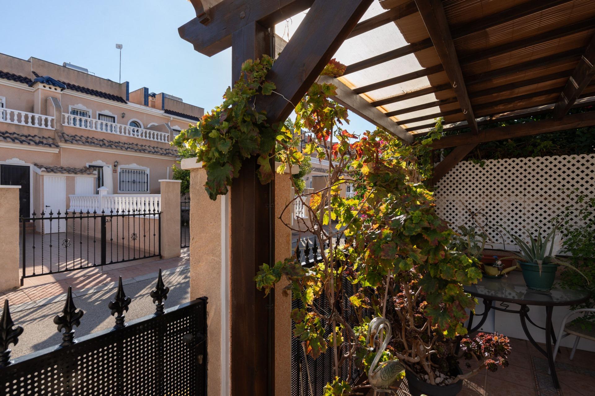 For sale - 2 Bedroom 2 Bathroom Town House in Orihuela Costa - Los Dolses  - Alicante