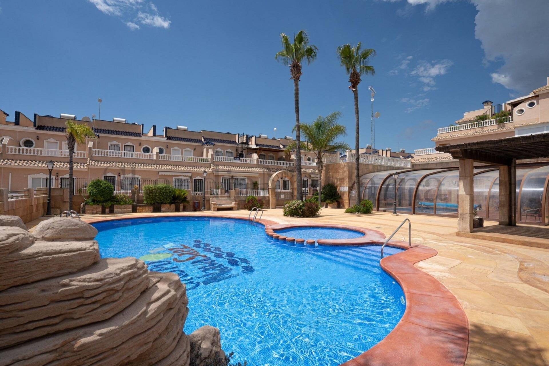 For sale - 2 Bedroom 2 Bathroom Town House in Orihuela Costa - Los Dolses  - Alicante