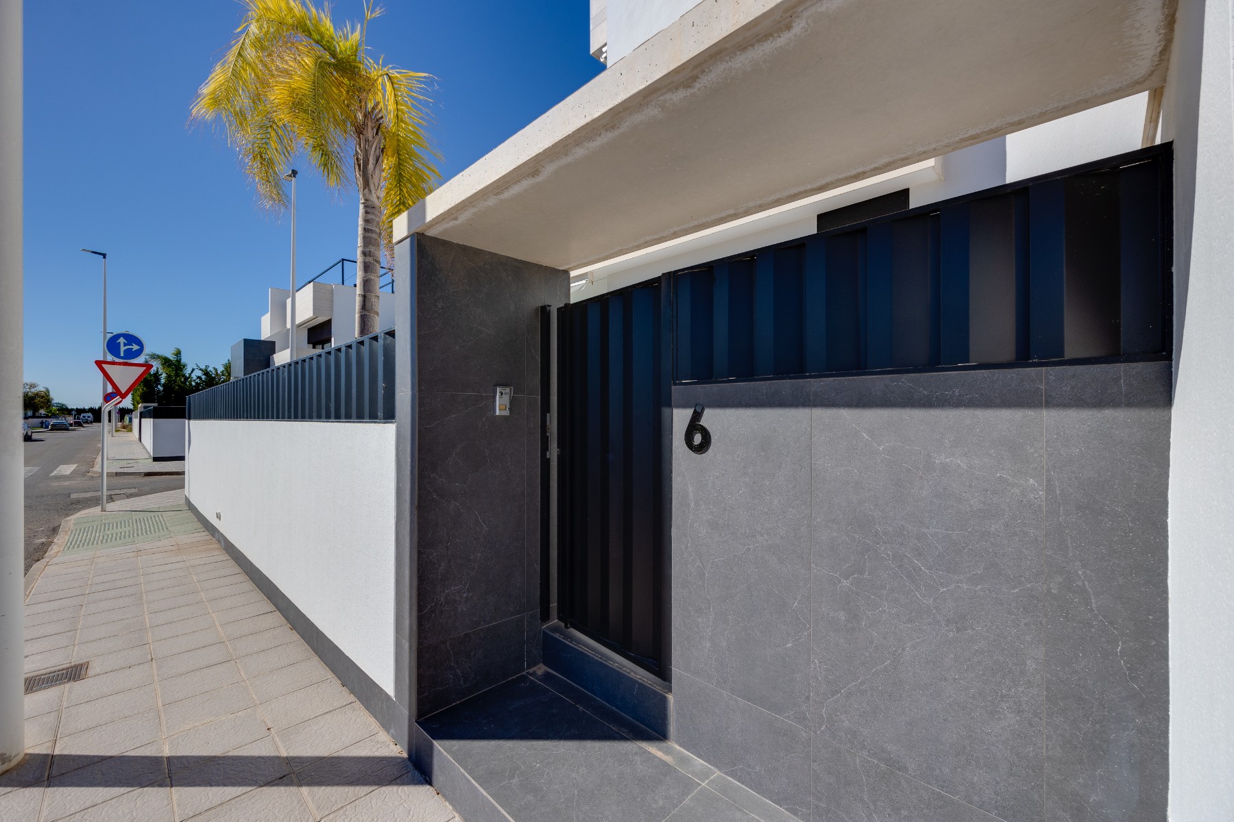 For sale - 3 Bedroom 2 Bathroom Bungalow in Pilar de La Horadada - Costa Blanca  - Alicante
