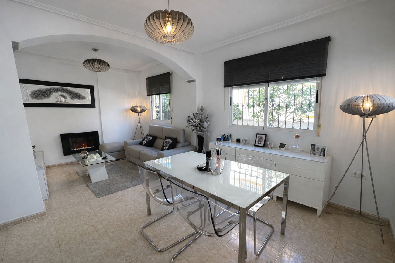 For sale - 2 Bedroom 1 Bathroom Quad House in La Zenia - Villa's San Jose IV  - Alicante