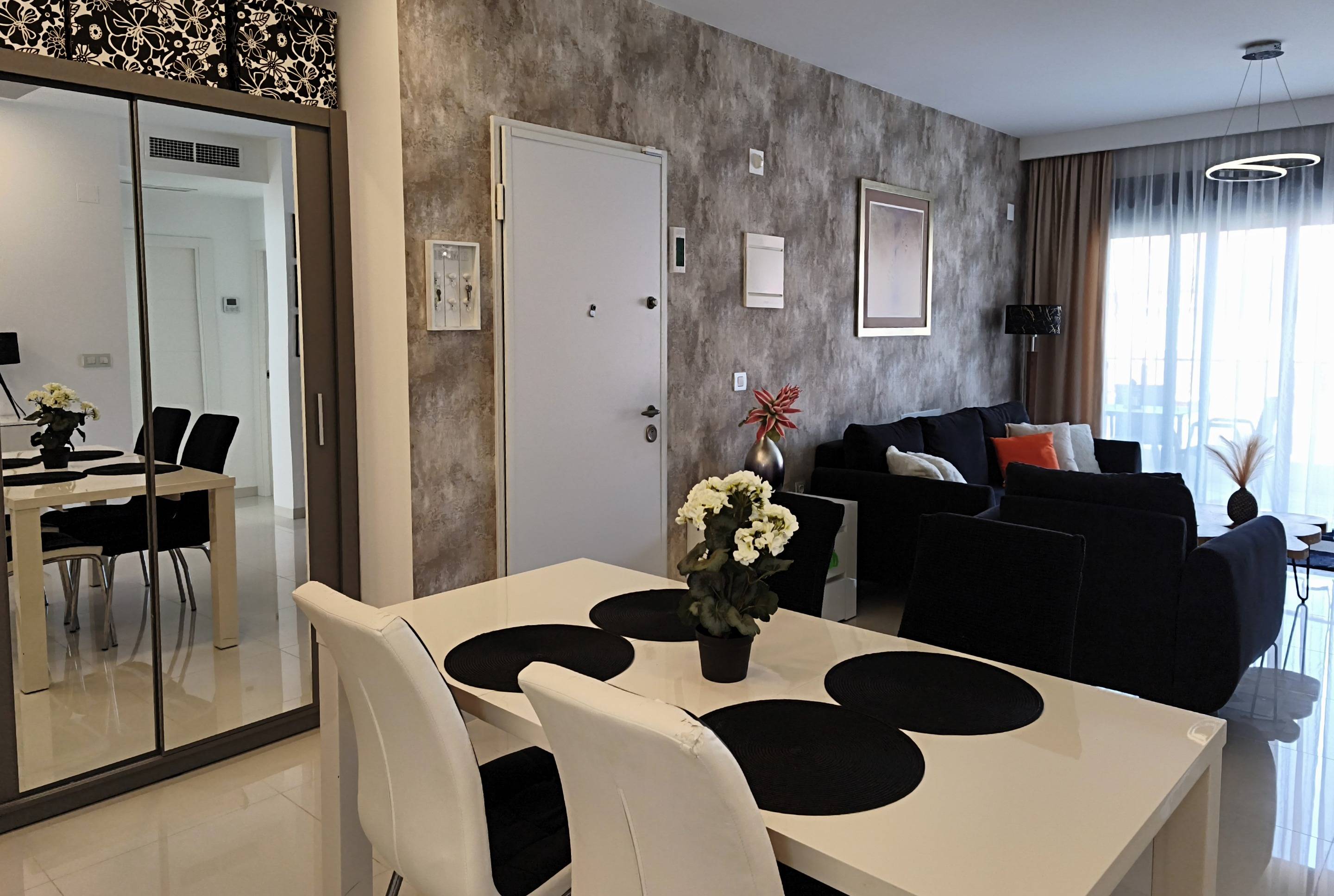 For sale - 2 Bedroom 2 Bathroom Apartment in Pilar de La Horadada - La Torre De La Horadada  - Alicante