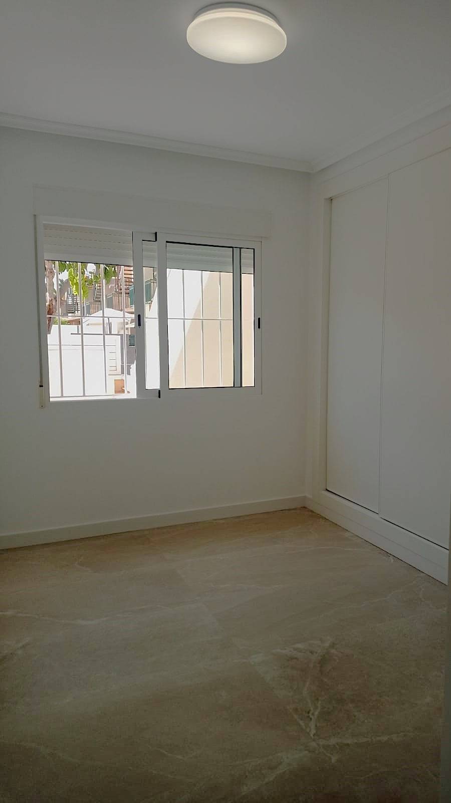 For sale - 2 Bedroom 1 Bathroom Town House in Pilar de La Horadada - Pilar De La Horadada  - Alicante