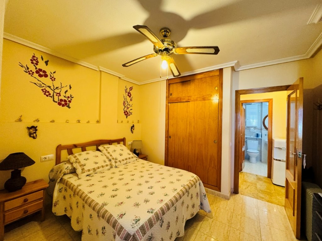 For sale - 2 Bedroom 1 Bathroom Apartment in La Mata - Costa Blanca  - Alicante