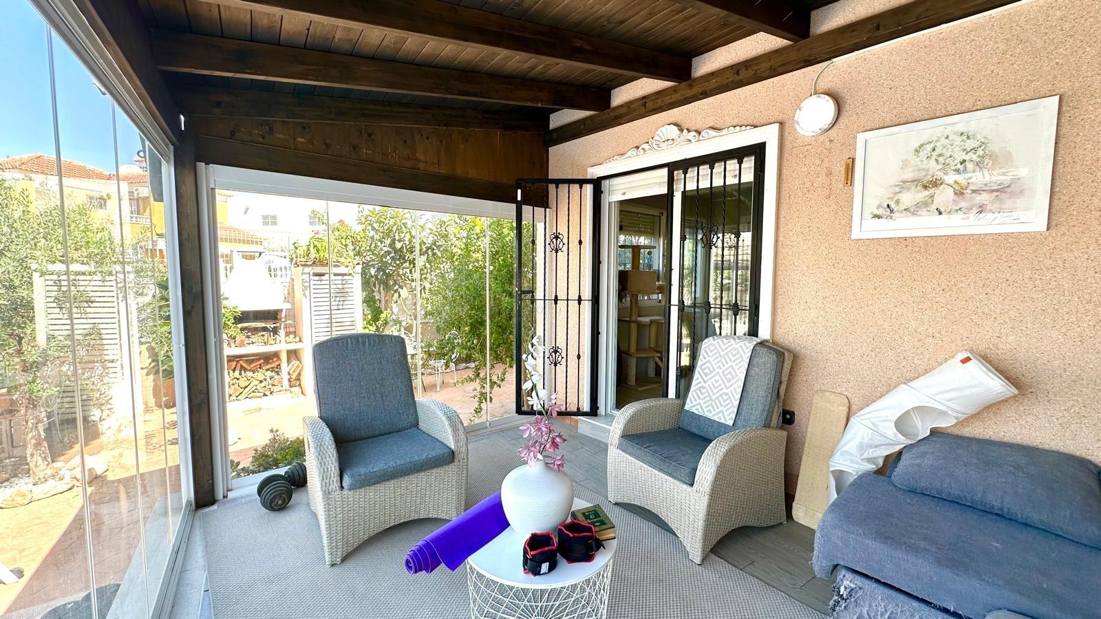 For sale - 3 Bedroom 3 Bathroom Villa in Orihuela Costa - La Regia  - Alicante