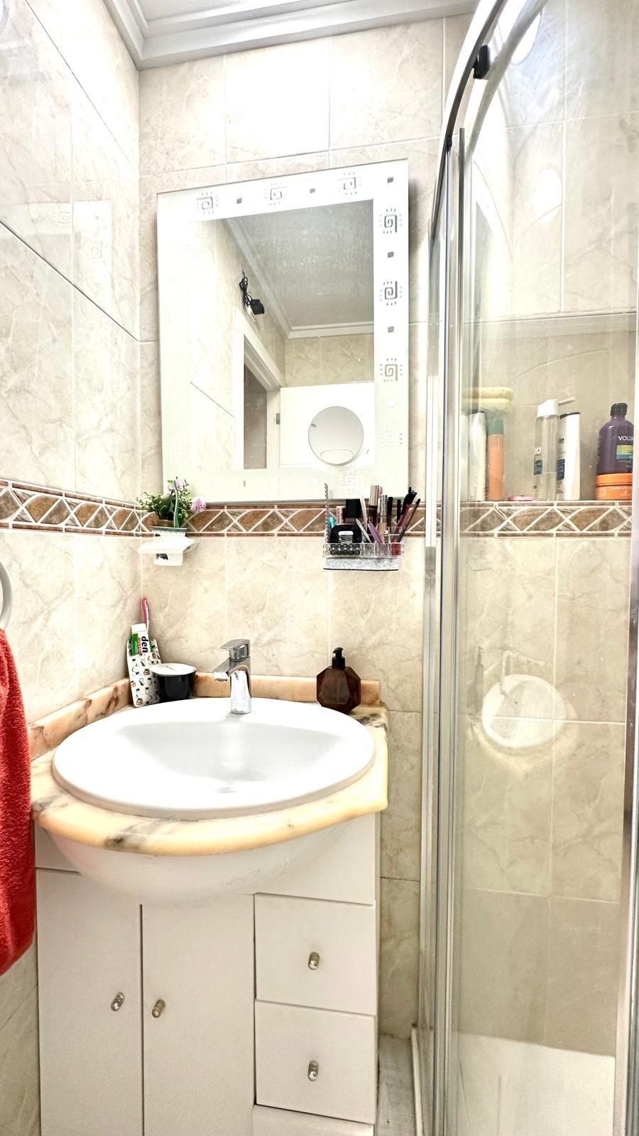 For sale - 3 Bedroom 3 Bathroom Villa in Orihuela Costa - La Regia  - Alicante