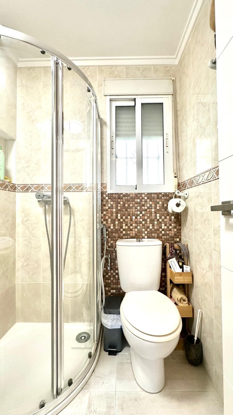 For sale - 3 Bedroom 3 Bathroom Villa in Orihuela Costa - La Regia  - Alicante