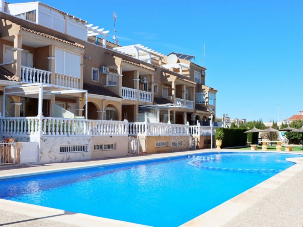 3 Bedroom 2 Bathroom Town House in Playa Flamenca